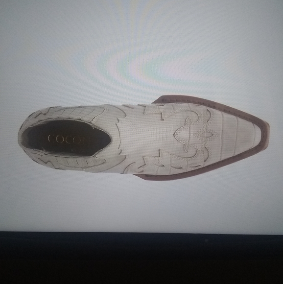 White Cowboy Boots made by Coconuts - Picture 5 of 6